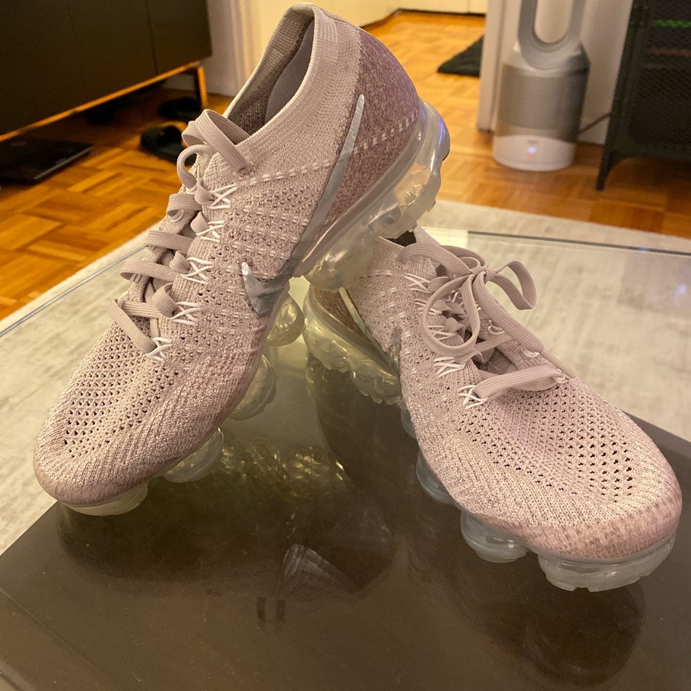 WMNS Nike Vapormax OG - sz US 7